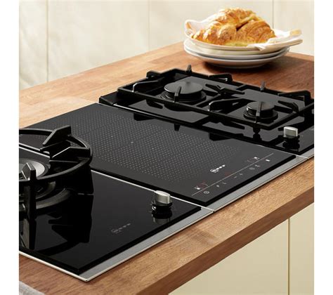 domino gas hob black